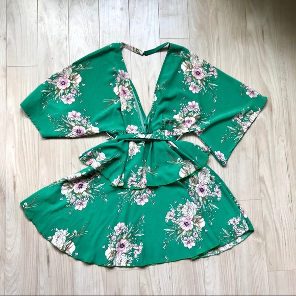 PrettyLittleThing Kimono Sleeve Mini Dress Floral - Picture 4 of 5